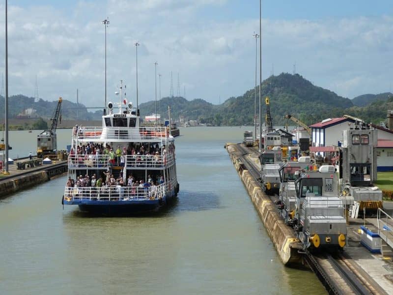schiffe-Panama-Kanal